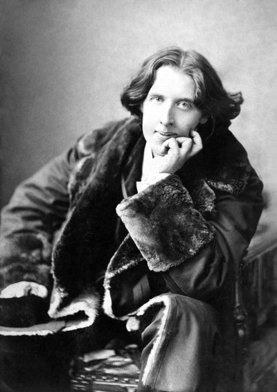 Oscar Wilde in his Favourite Coat, 1882 by Napoleon Sarony